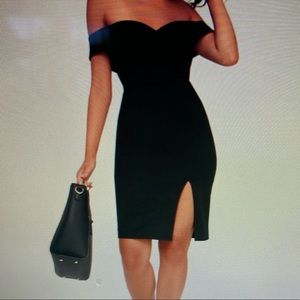Classic glam back off the shoulder bodycon dress
